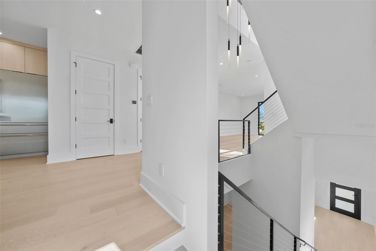 ROSS AT THE HEIGHTS TOWNHOMES - Residential