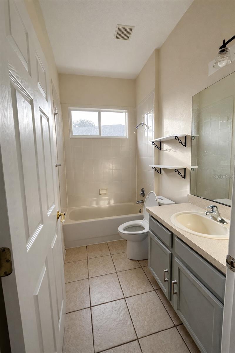 WESTFIELD III-PH A - Residential Lease