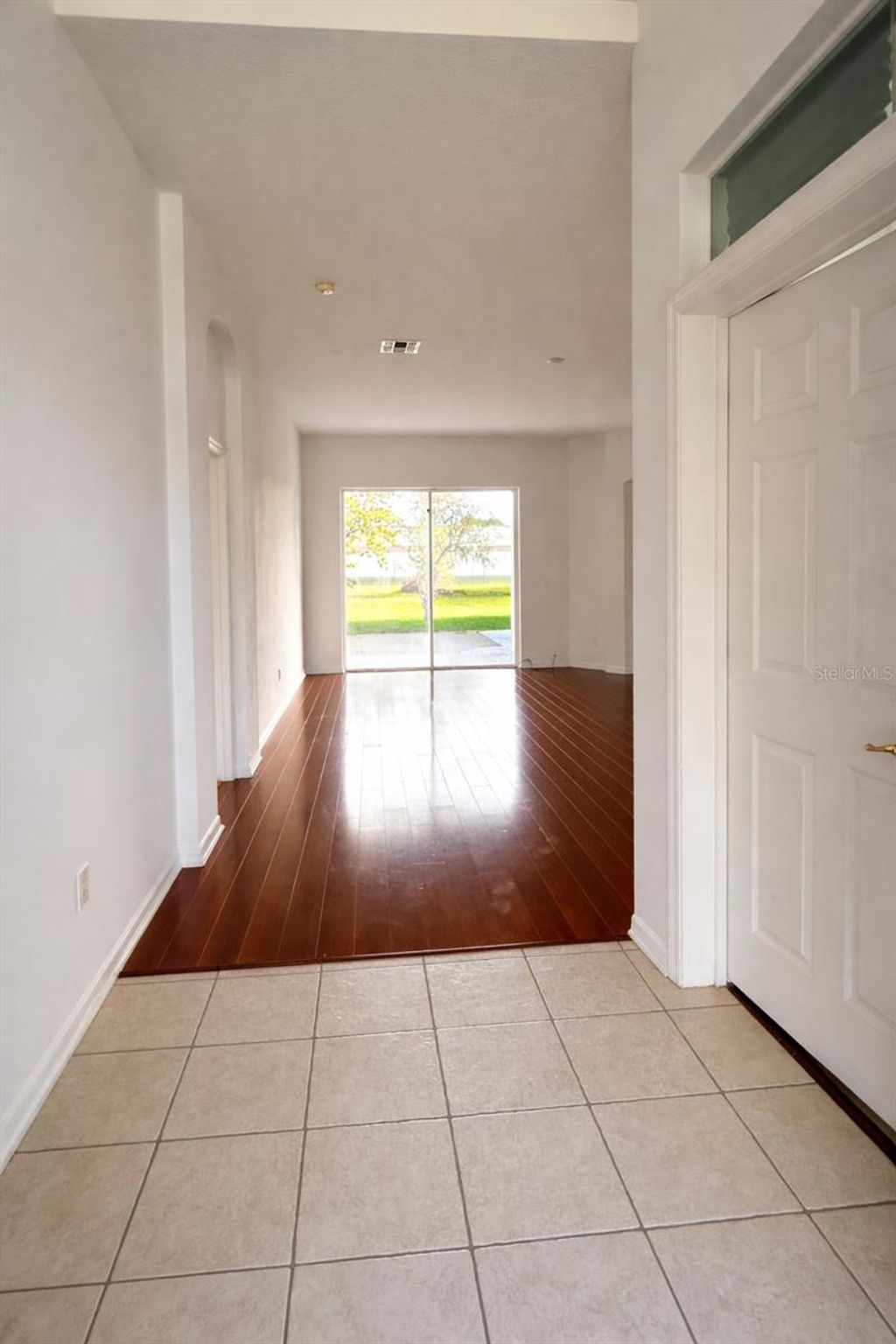 Photo of 927 Shadowmoss Drive, Winter Garden, FL 34787 (MLS # S5140417)