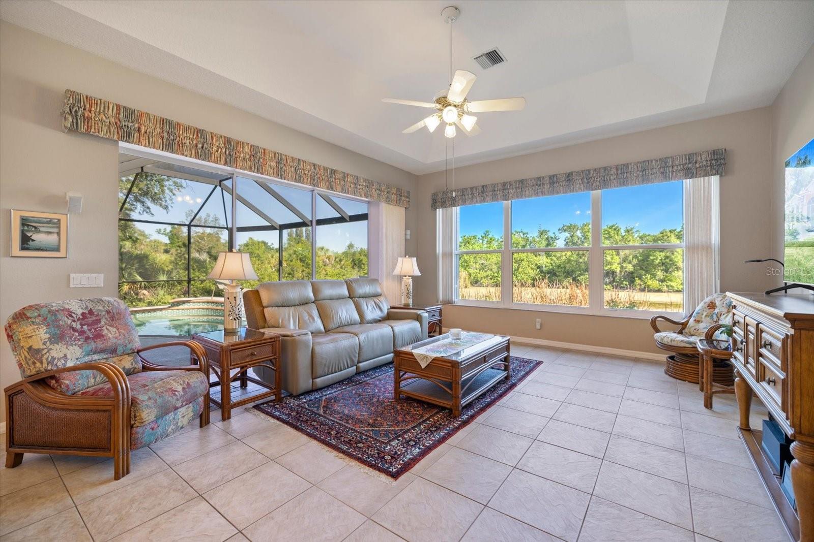 THE LAKES OF JACARANDA - Residential