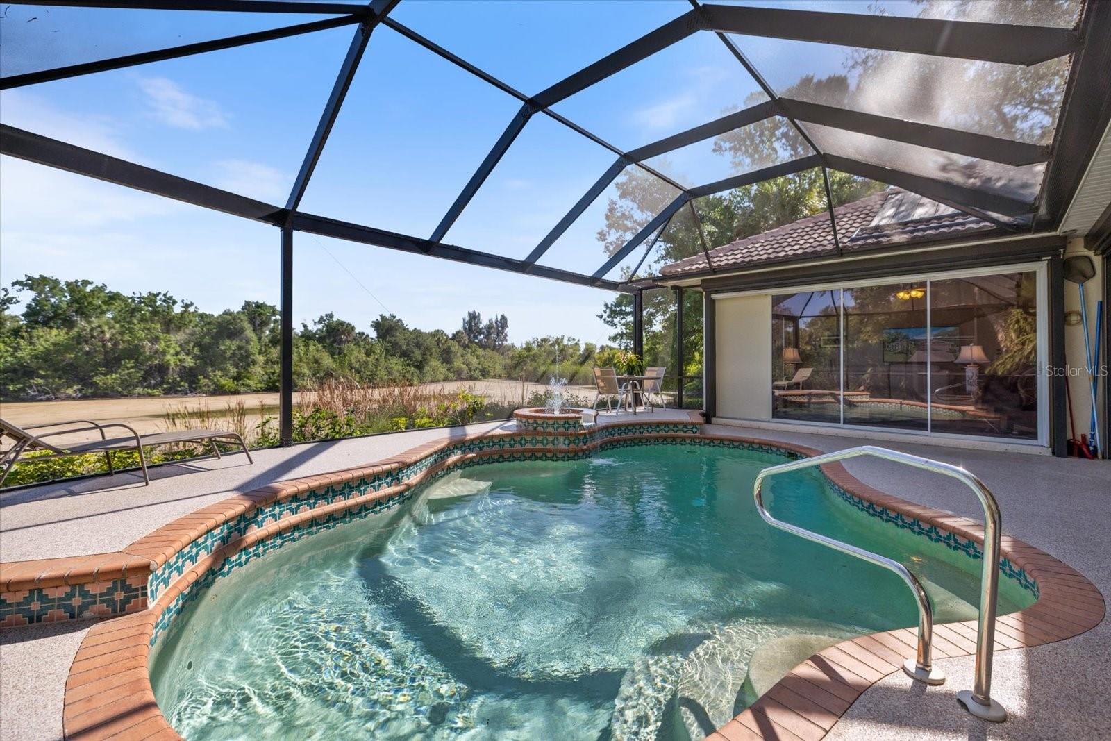 THE LAKES OF JACARANDA - Residential