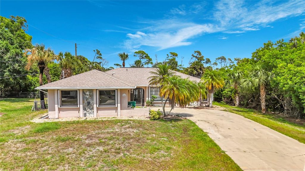 Photo of 4354 Boggs Street, Port Charlotte, FL 33948 (MLS # C7526345)