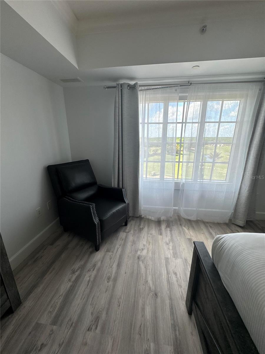 REUNION GRANDE CONDO - Residential