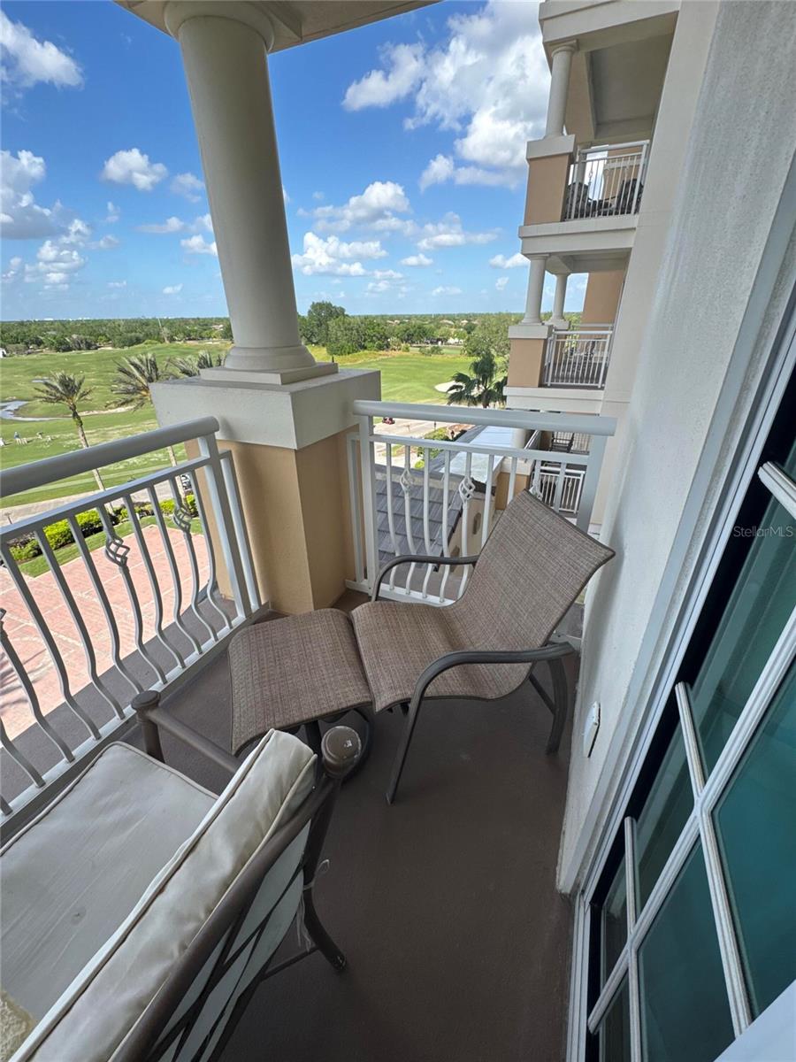 REUNION GRANDE CONDO - Residential