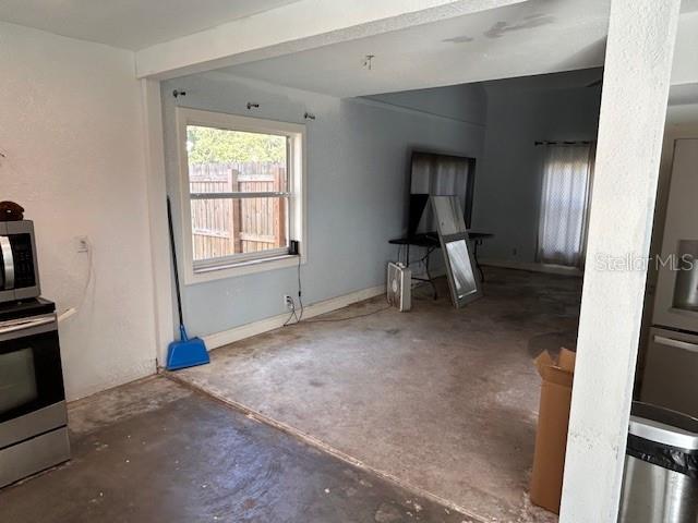 WINDMILL POINTE OF TARPON LAKE - UNIT THREE - Residential