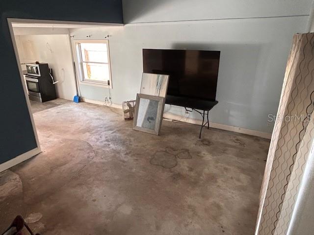 WINDMILL POINTE OF TARPON LAKE - UNIT THREE - Residential