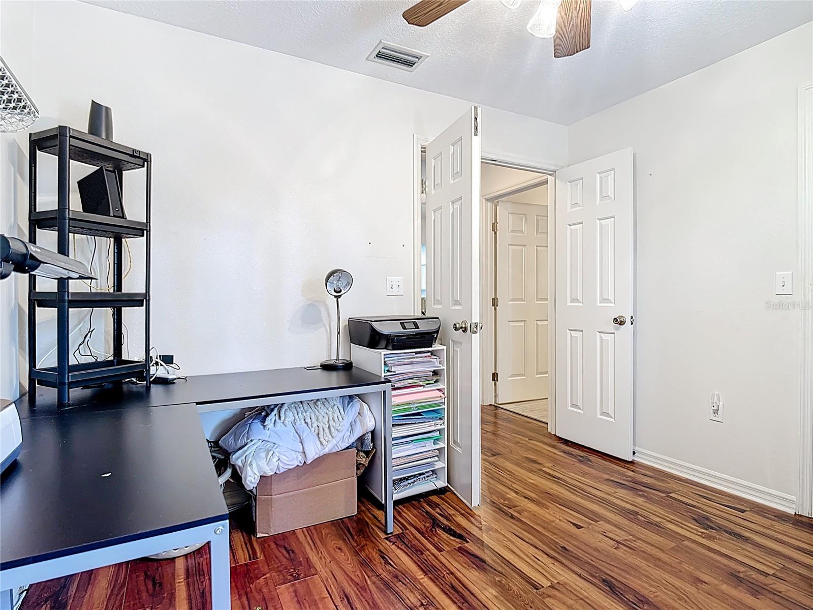 SPRING PINES - Residential