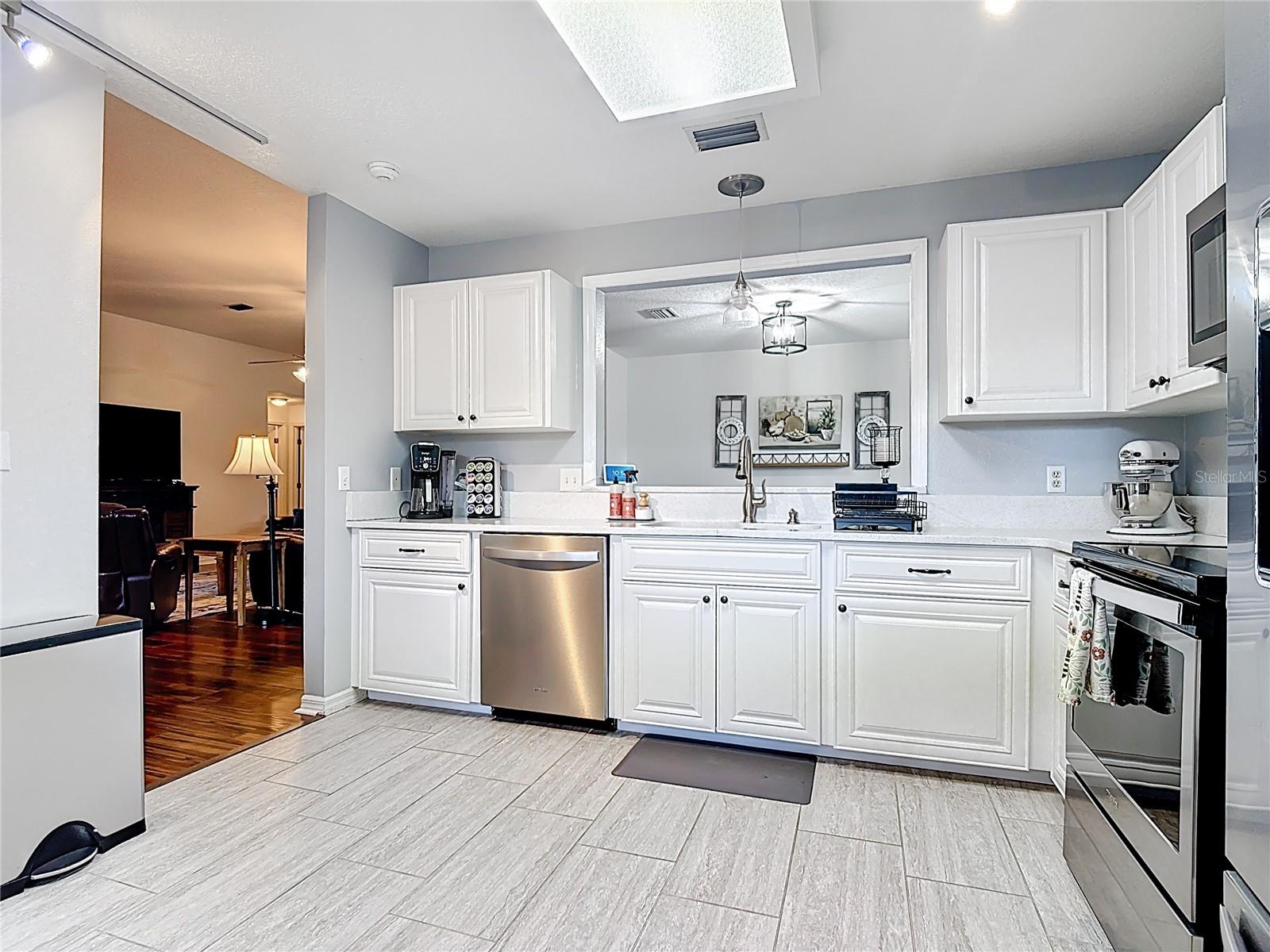 SPRING PINES - Residential