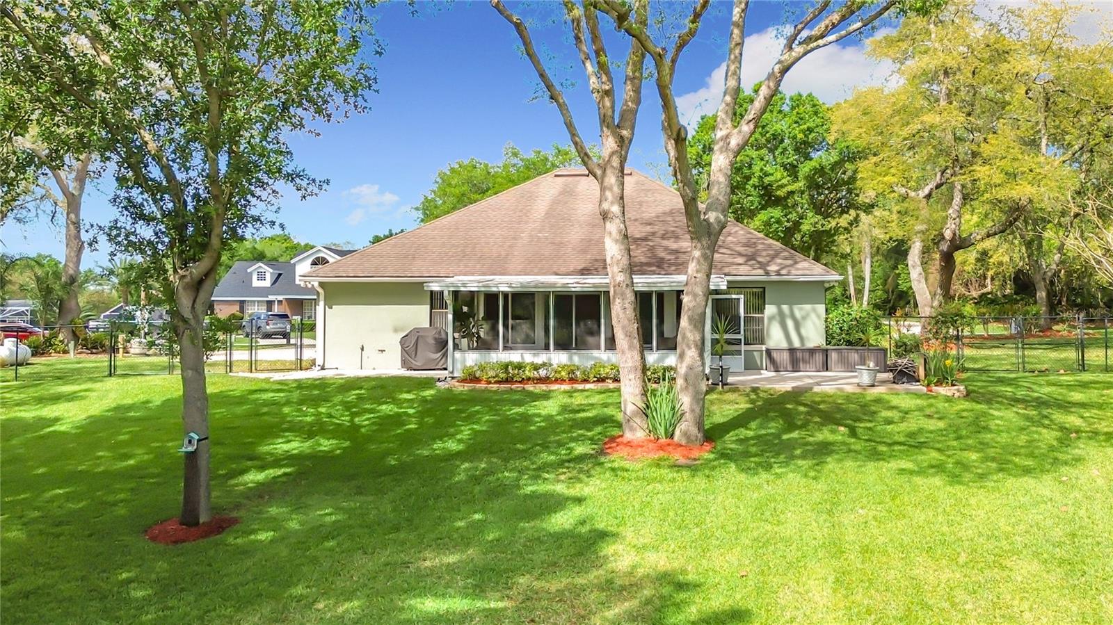 SPRING PINES - Residential