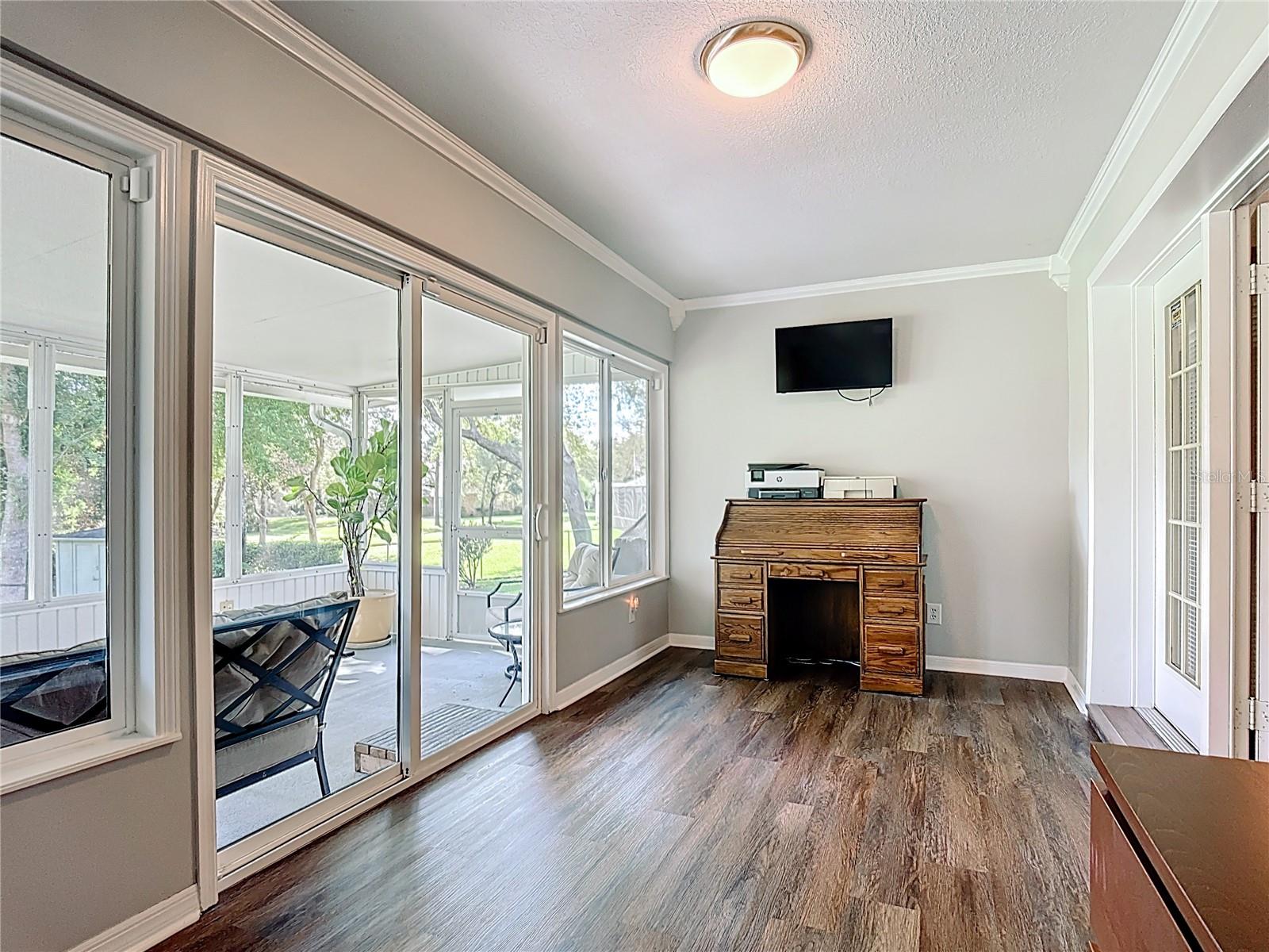 SPRING PINES - Residential