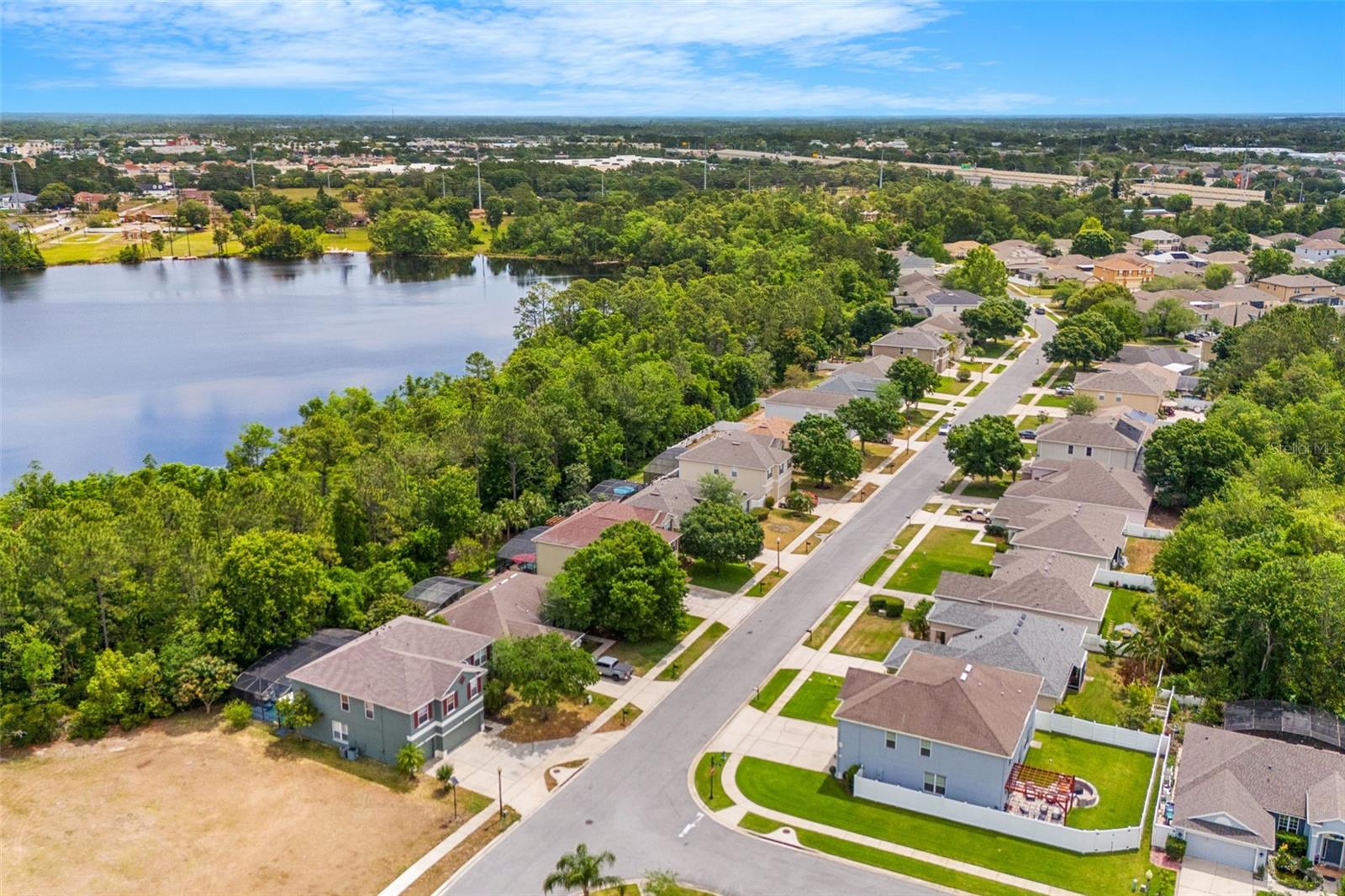 LAKE KEHOE PRESERVE 45/87 - Residential