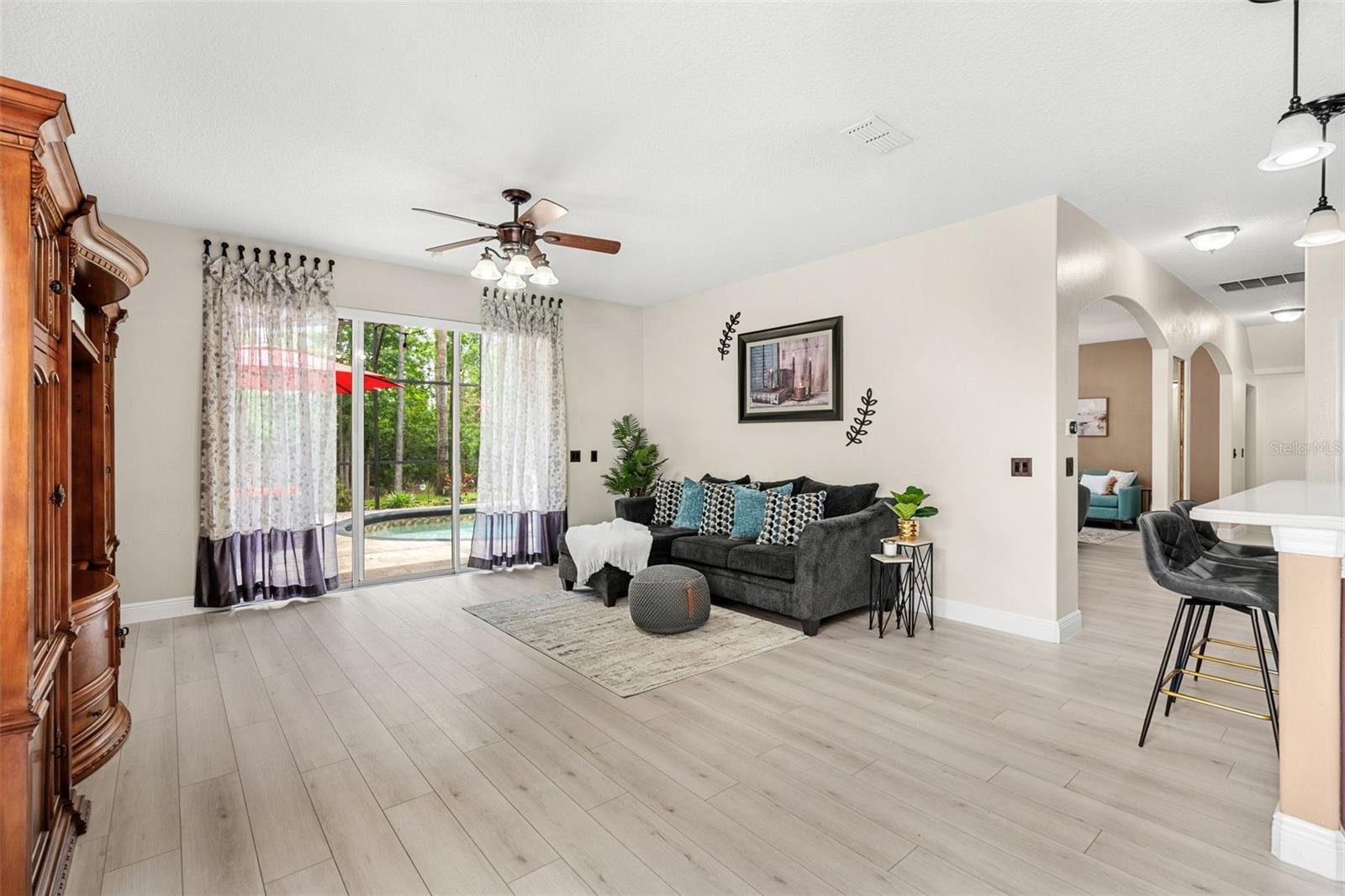 LAKE KEHOE PRESERVE 45/87 - Residential