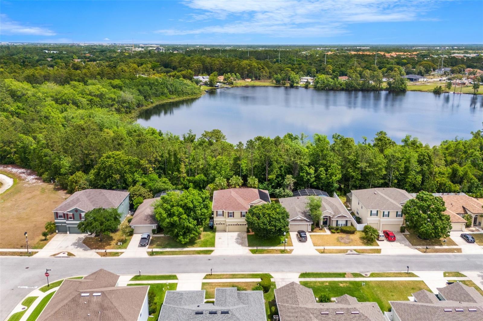 LAKE KEHOE PRESERVE 45/87 - Residential