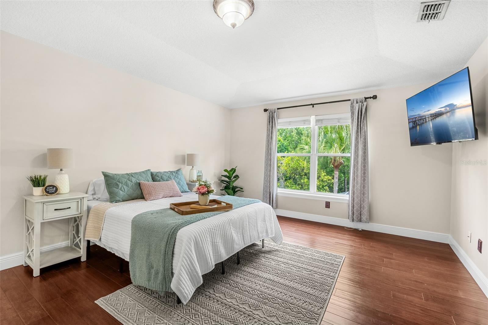 LAKE KEHOE PRESERVE 45/87 - Residential