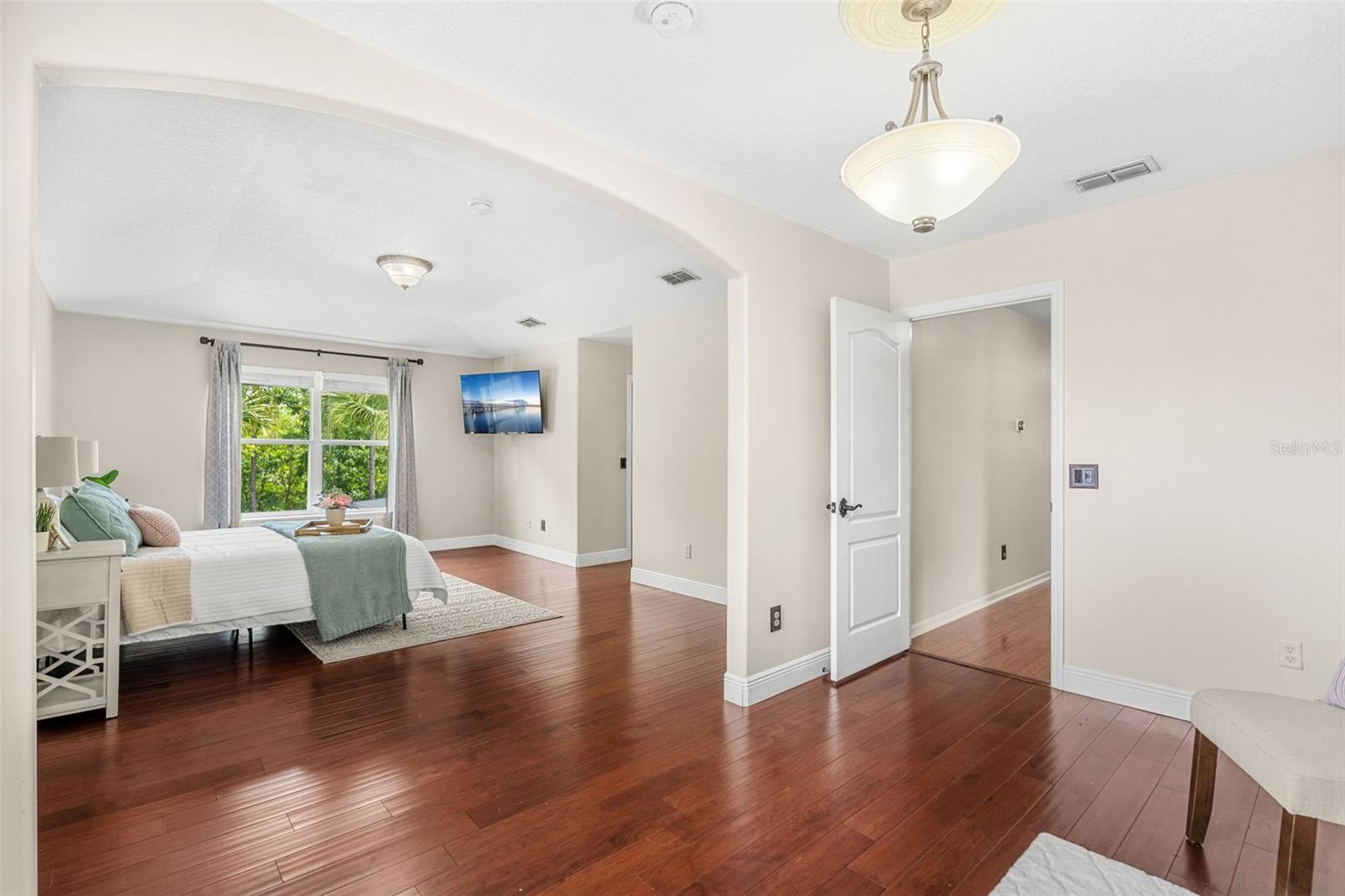 LAKE KEHOE PRESERVE 45/87 - Residential