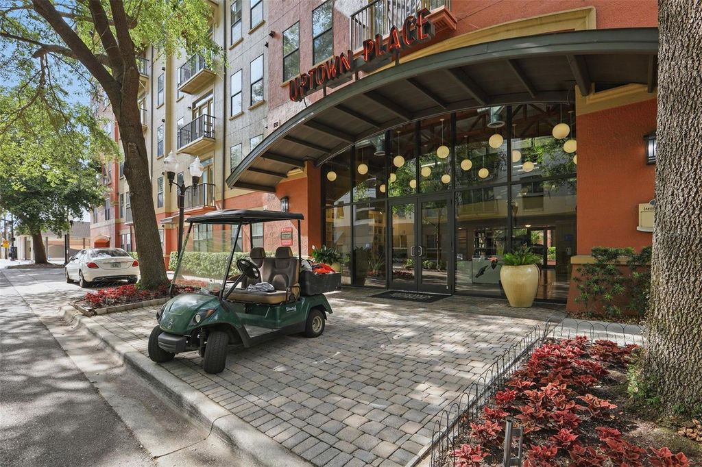 Photo of 911 N Orange Avenue #409, Orlando, FL 32801 (MLS # O6302624)