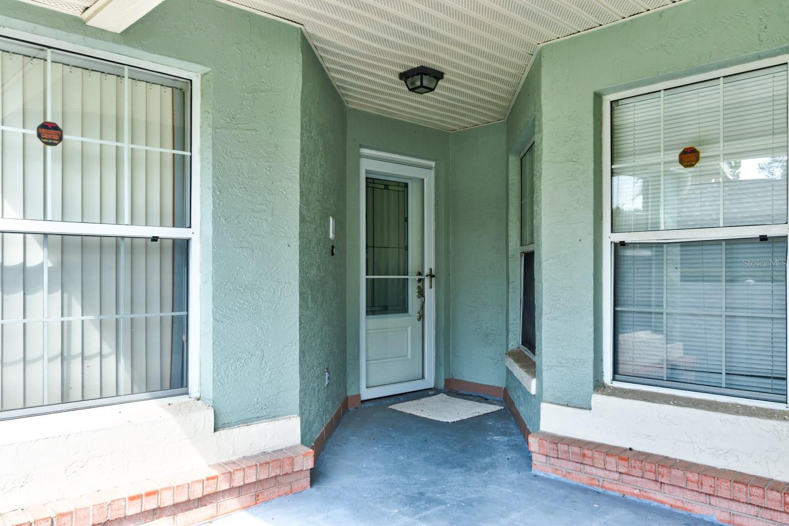 317 GLENBRIAR CIRCLE