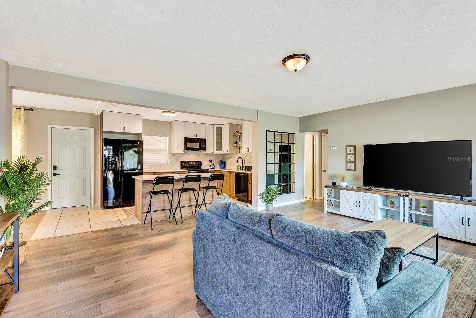 LAS LOMAS DE SARASOTA - Residential