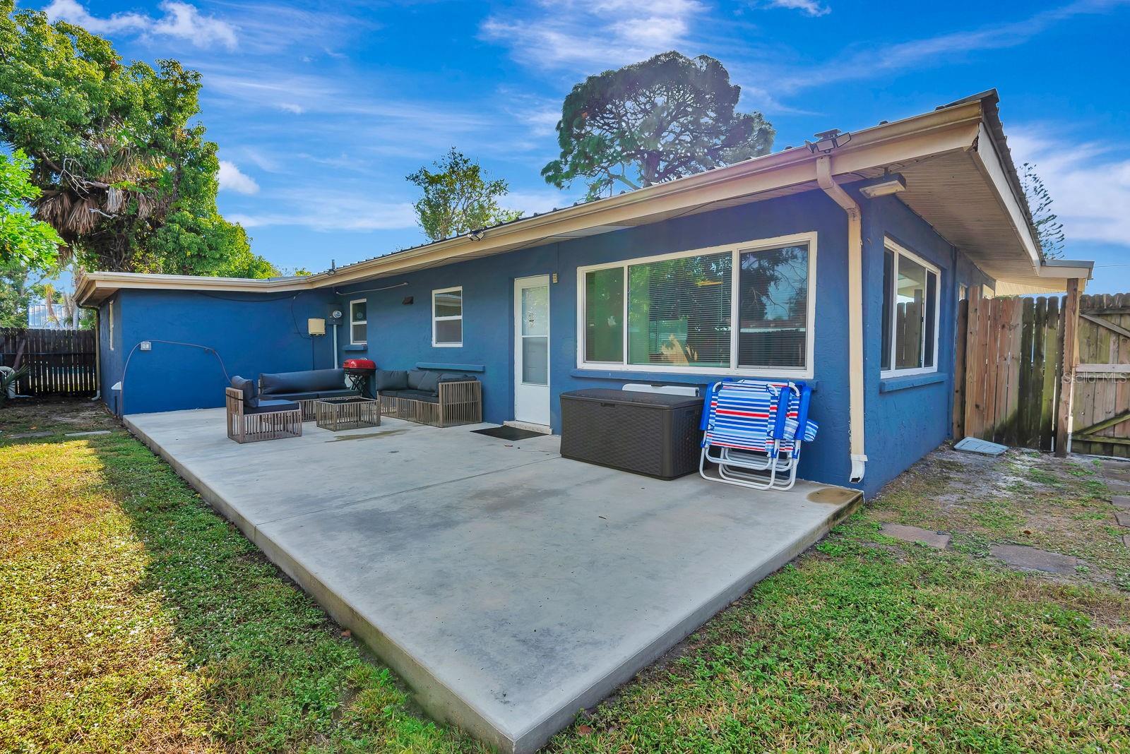 LAS LOMAS DE SARASOTA - Residential