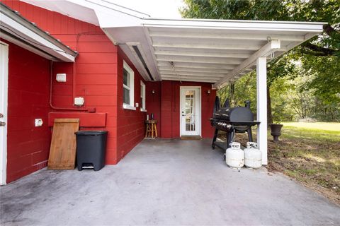 A home in DUNNELLON