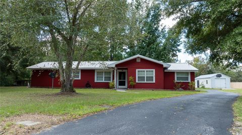 A home in DUNNELLON