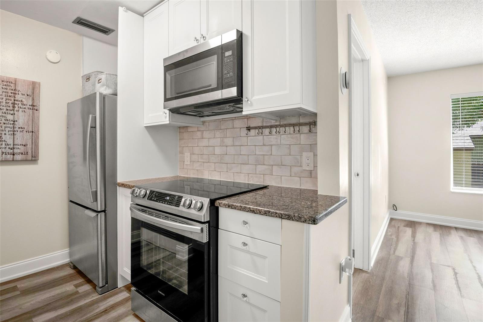 WOODSIDE VILLAGE CONDO - Residential