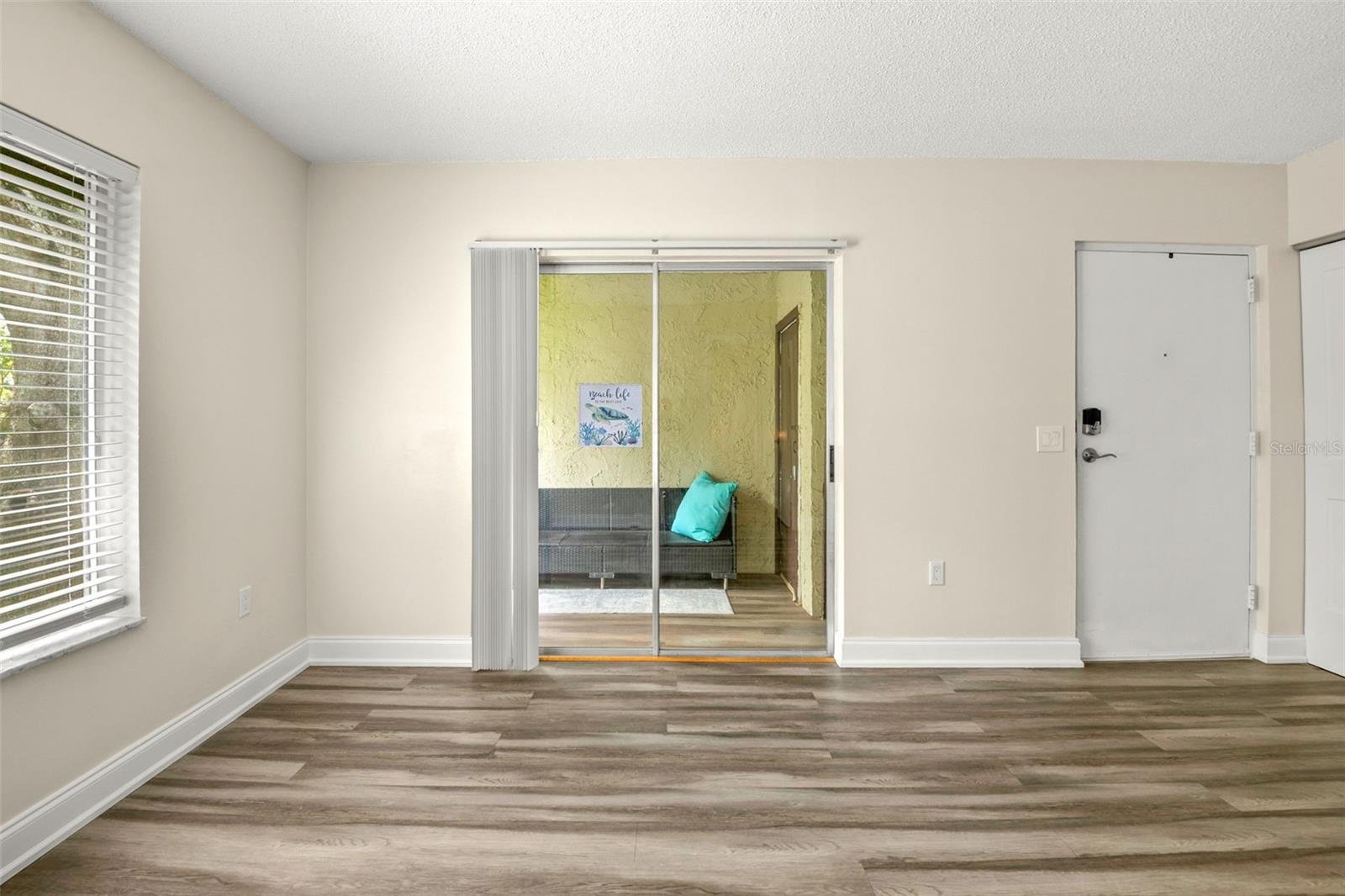 WOODSIDE VILLAGE CONDO - Residential