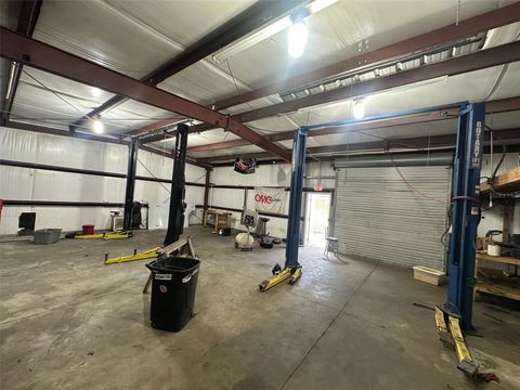 Tiny photo for 7160 NE 7th Street, Ocala, FL 34470 (MLS # OM716198)