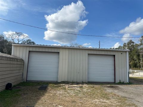 Tiny photo for 7160 NE 7th Street, Ocala, FL 34470 (MLS # OM716198)