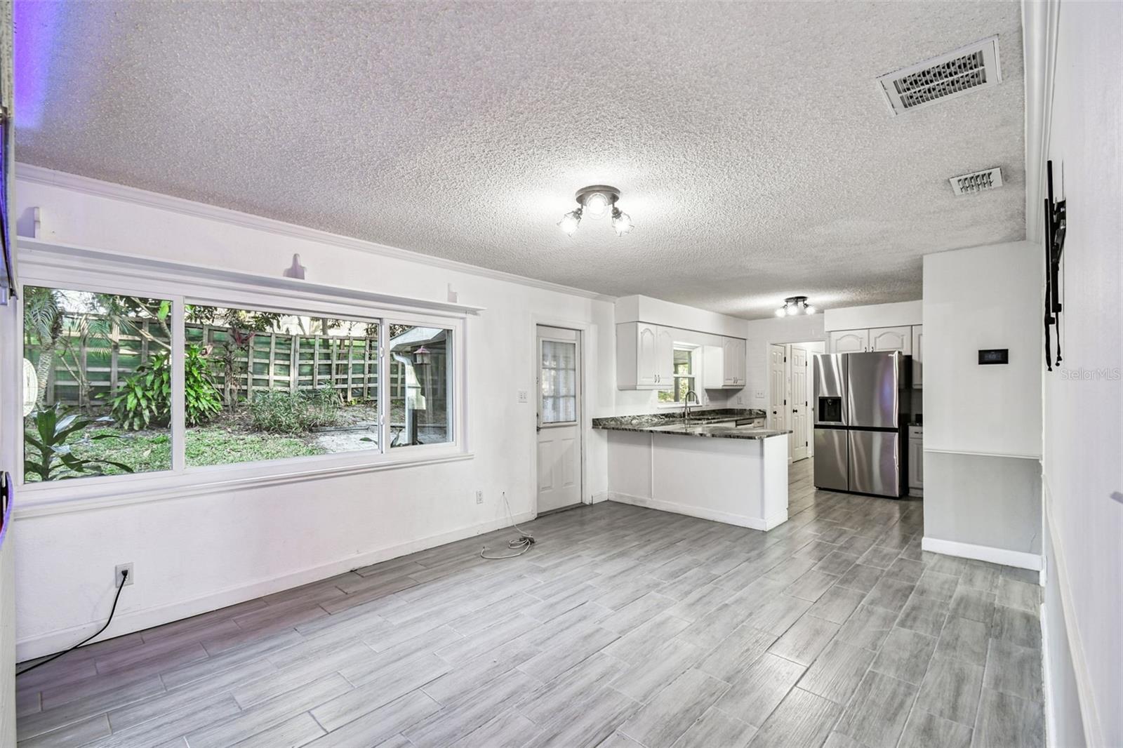 ARIANA ESTATES - Residential