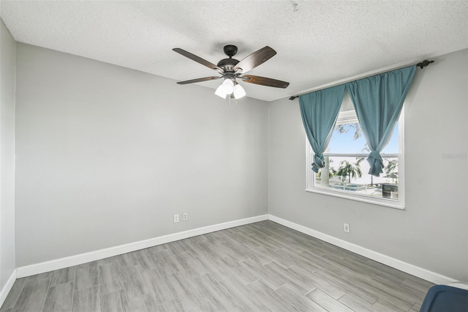 ARIANA ESTATES - Residential