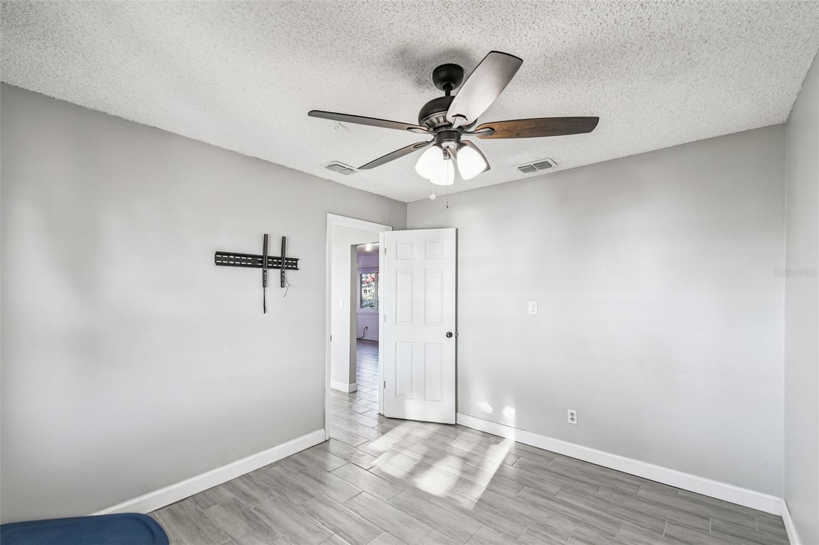 ARIANA ESTATES - Residential