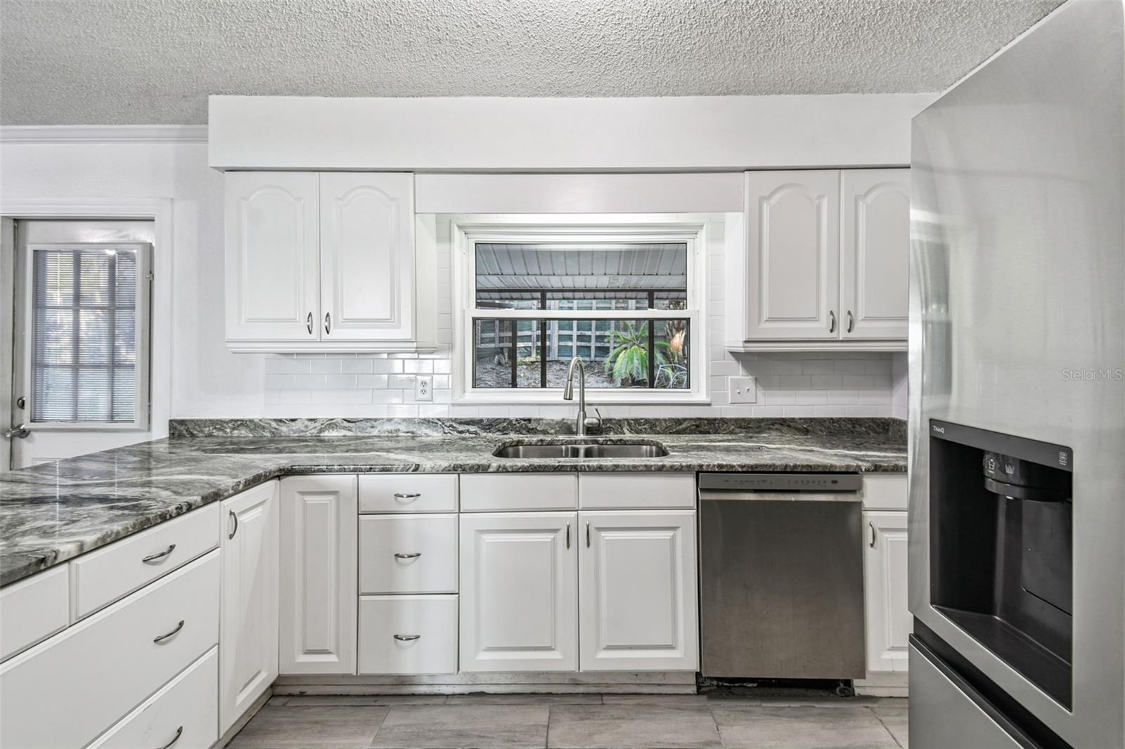 ARIANA ESTATES - Residential