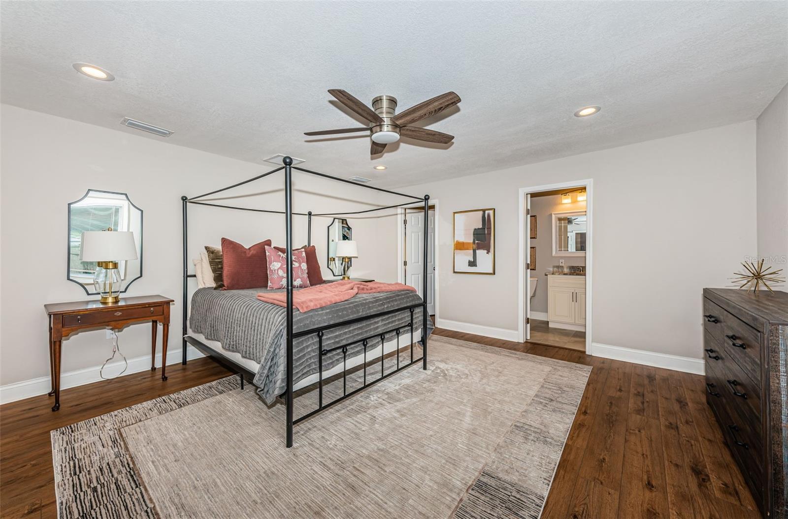 WOODHURST EXT - Residential