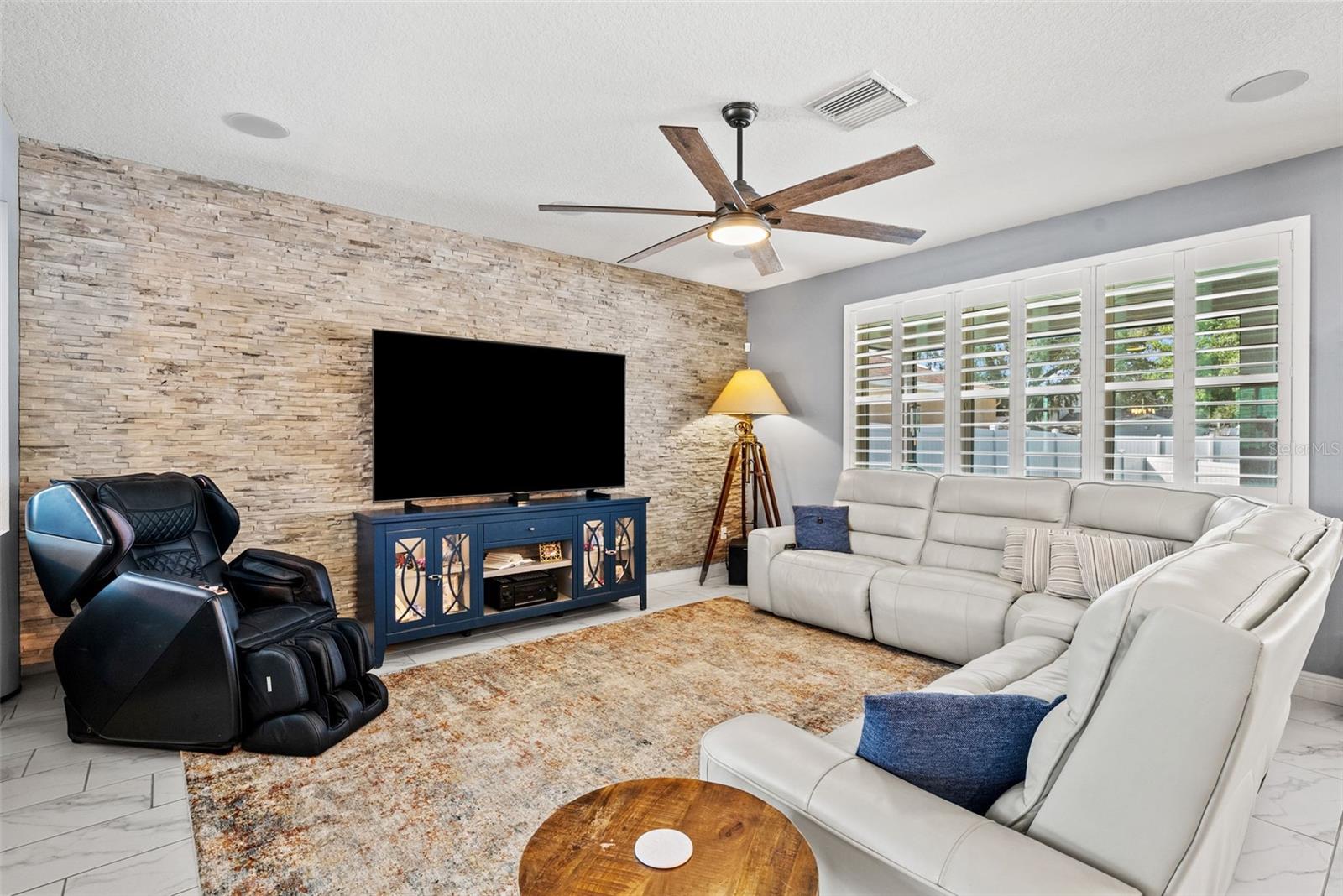 514 VALRI PARK DRIVE