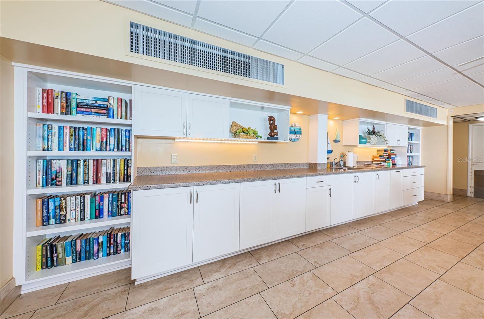 ROYAL STEWART ARMS - Residential