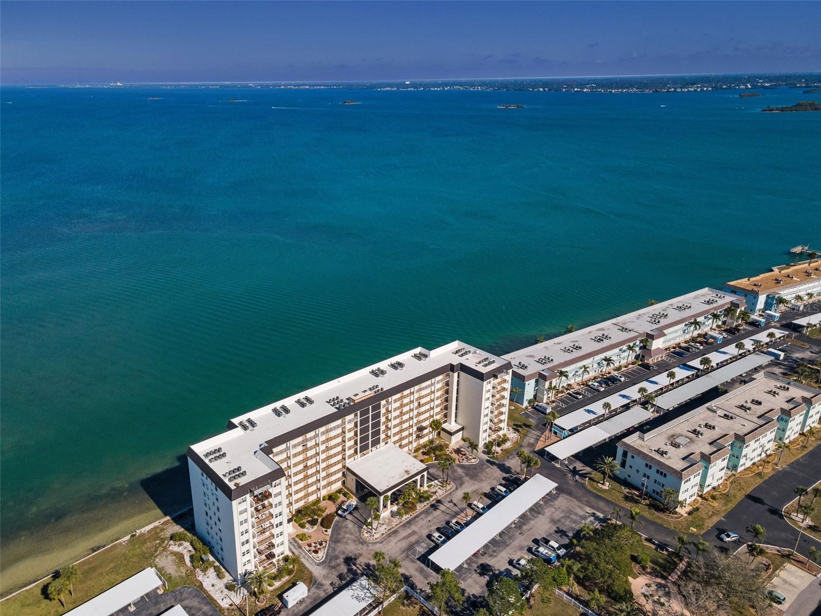 ROYAL STEWART ARMS - Residential