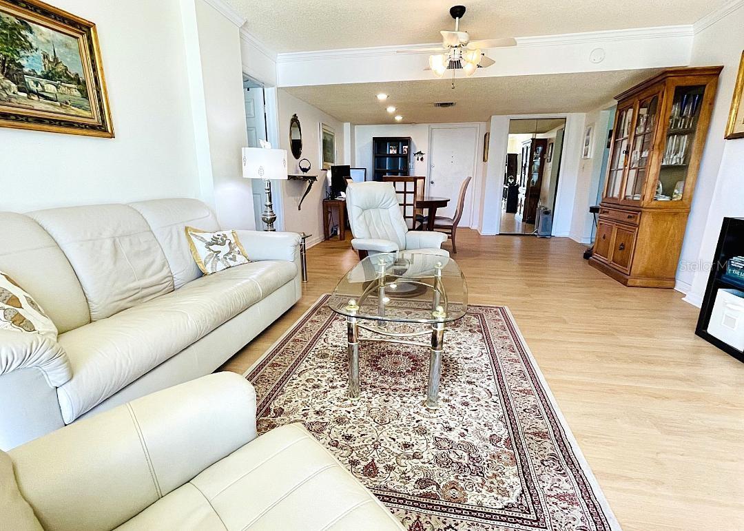 ROYAL STEWART ARMS - Residential