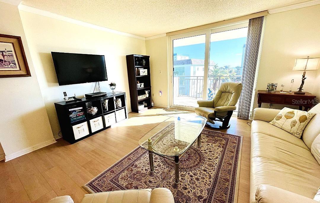 ROYAL STEWART ARMS - Residential