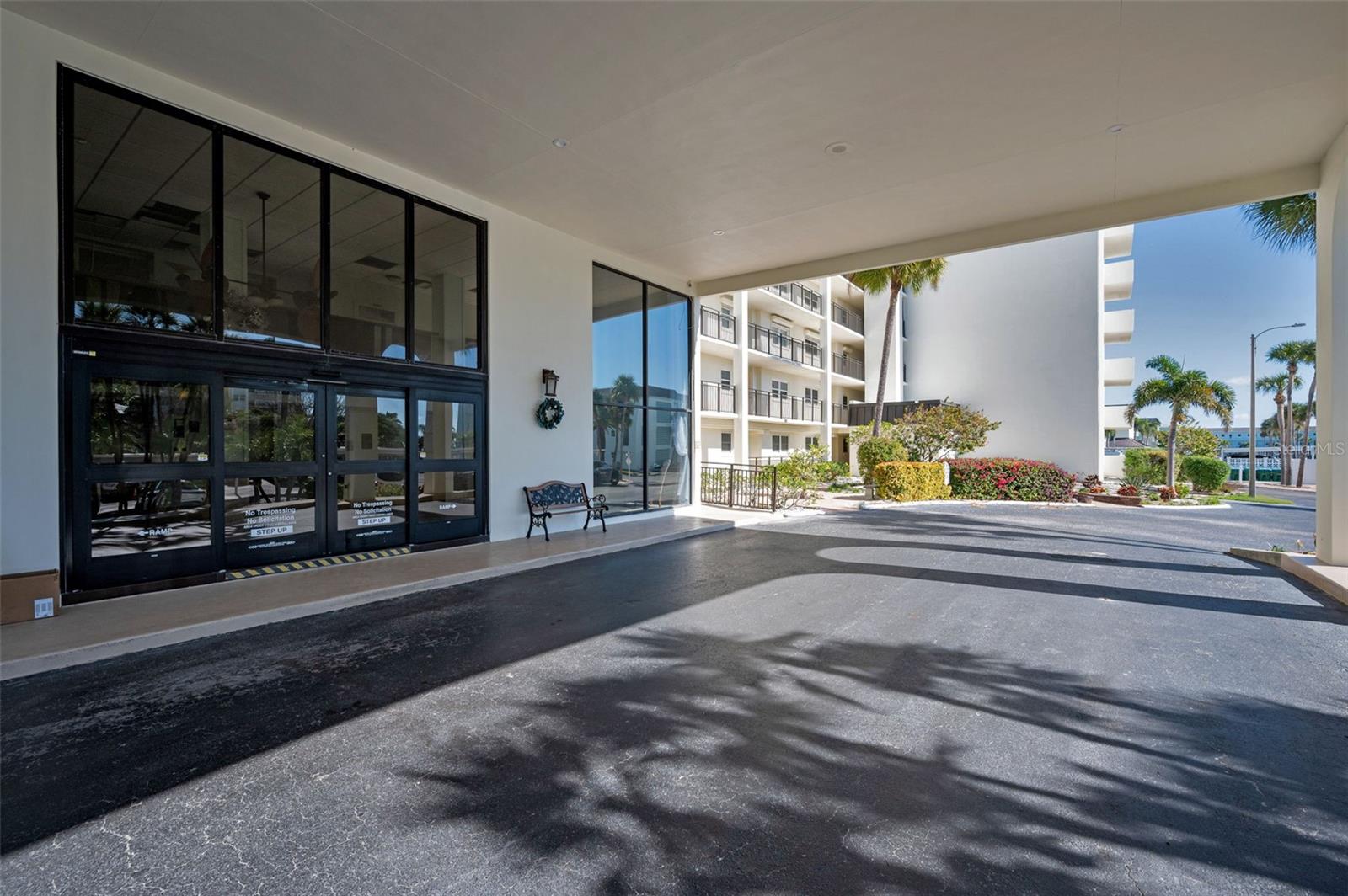 ROYAL STEWART ARMS - Residential