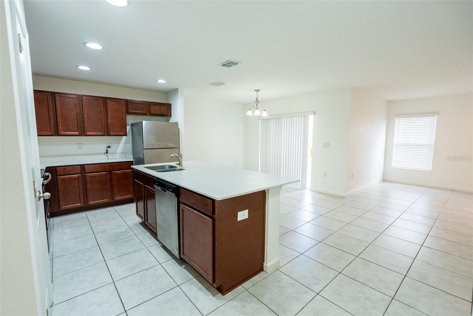 1339 LUCERNE LOOP ROAD NE
