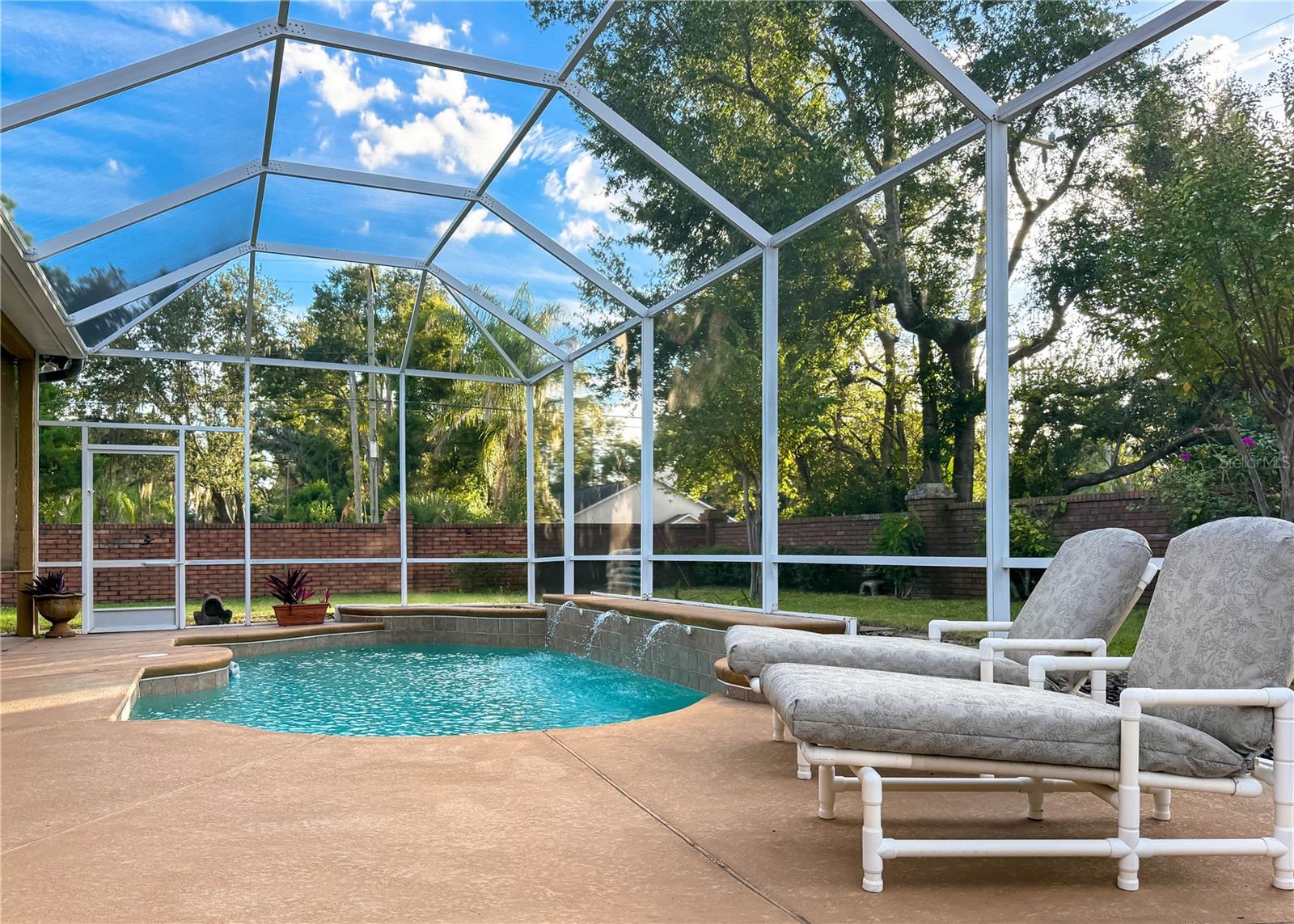 MONTCLAIR - Residential