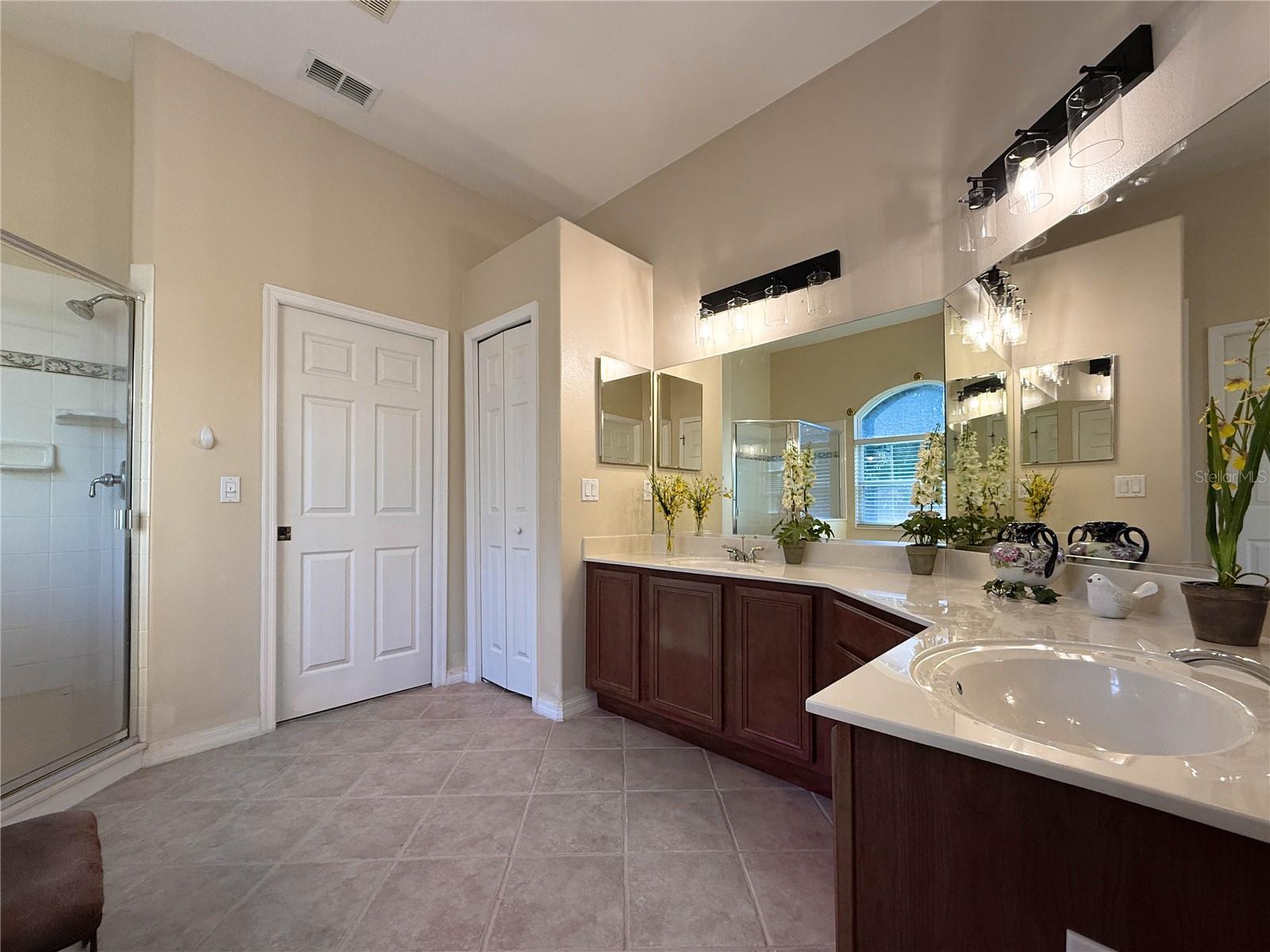 MONTCLAIR - Residential