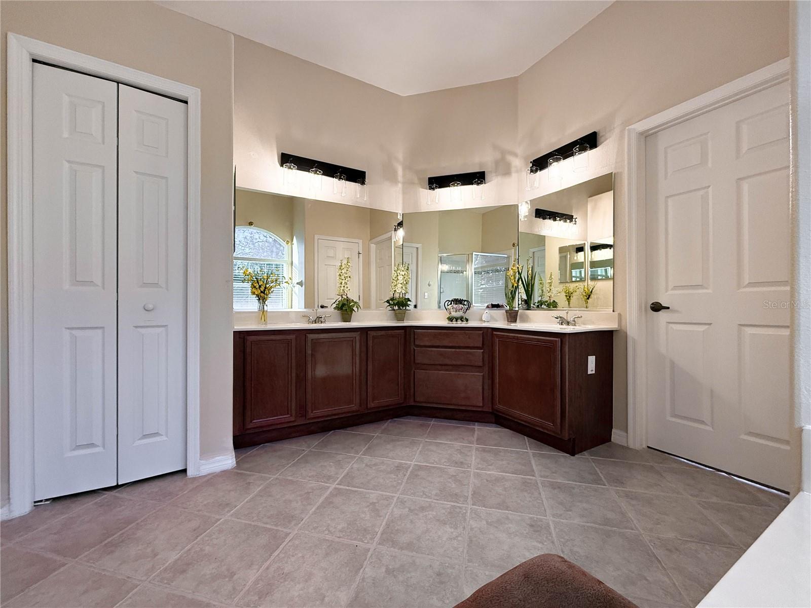 MONTCLAIR - Residential