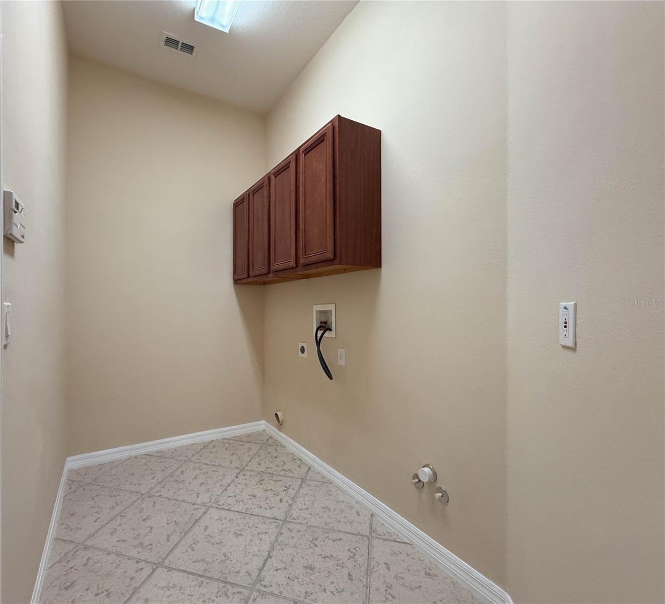 MONTCLAIR - Residential