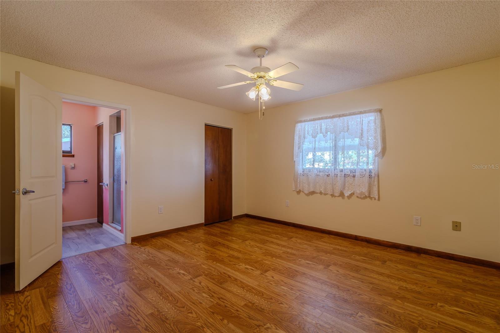 PINE RUN ESTATE - Residential