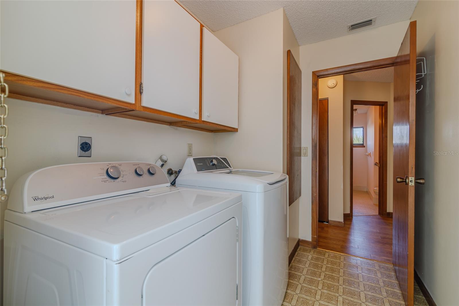 PINE RUN ESTATE - Residential