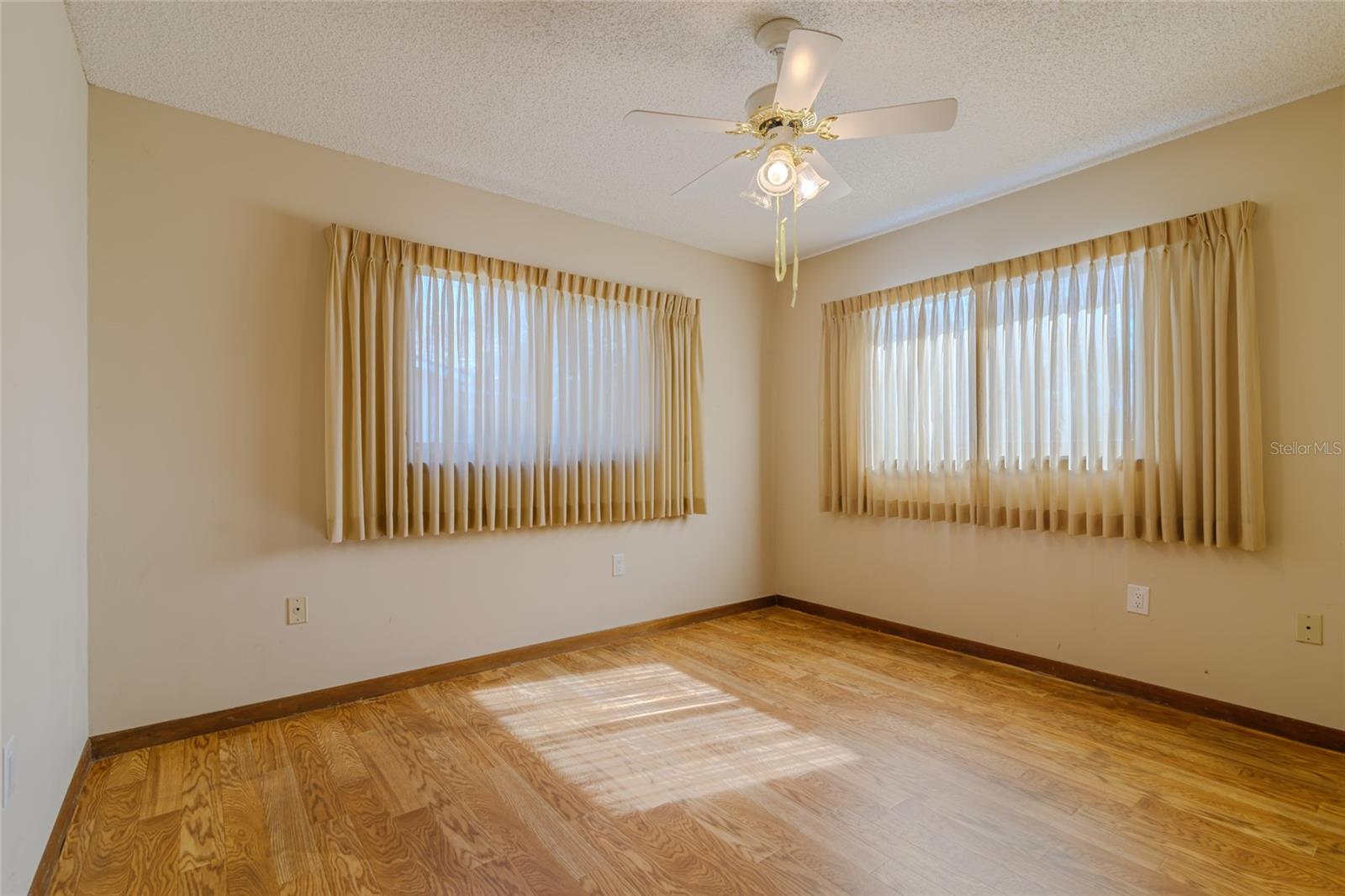 PINE RUN ESTATE - Residential