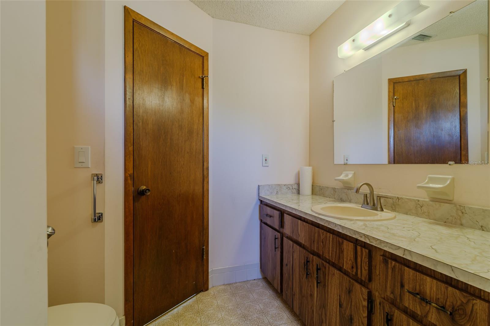 PINE RUN ESTATE - Residential