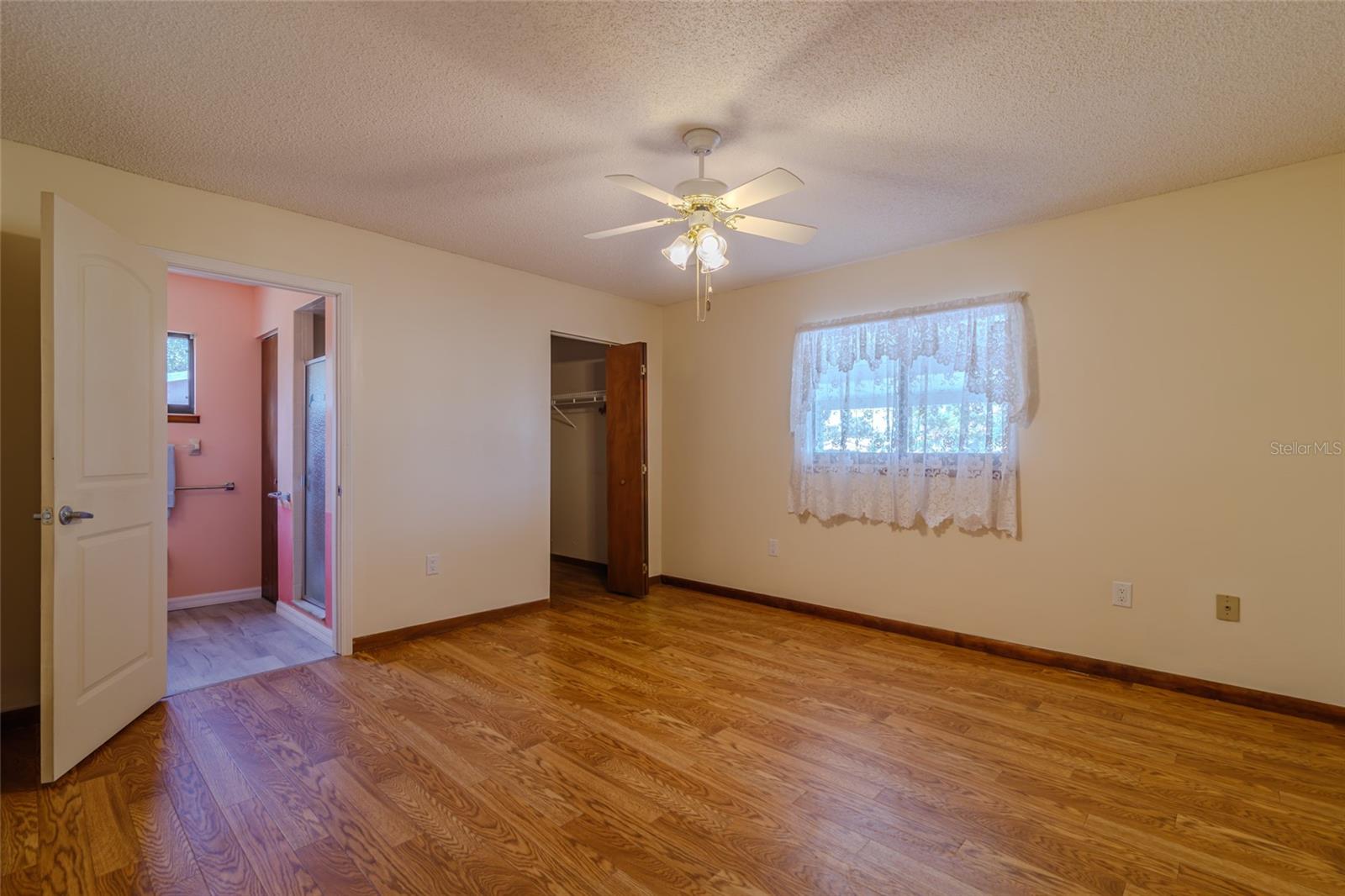 PINE RUN ESTATE - Residential